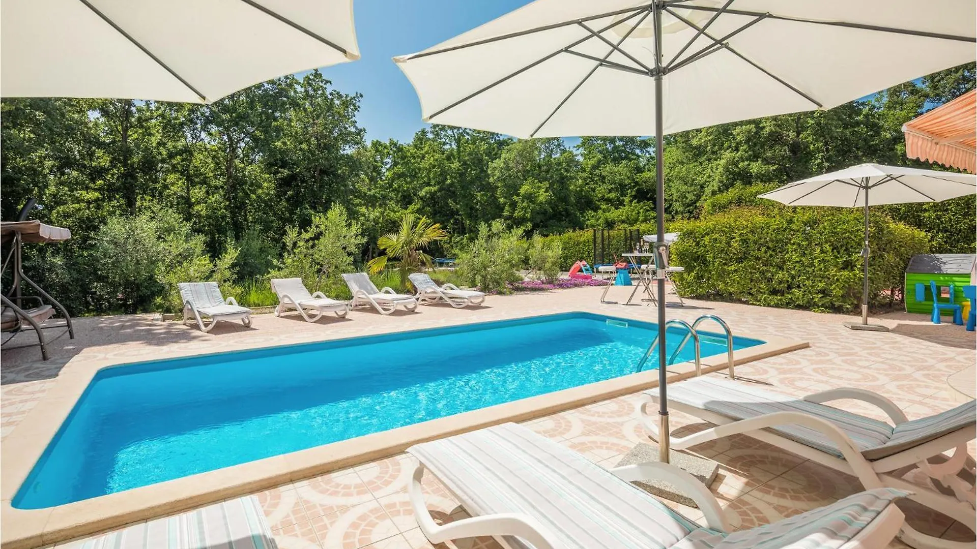 Stunning Home In Porec With Kitchen